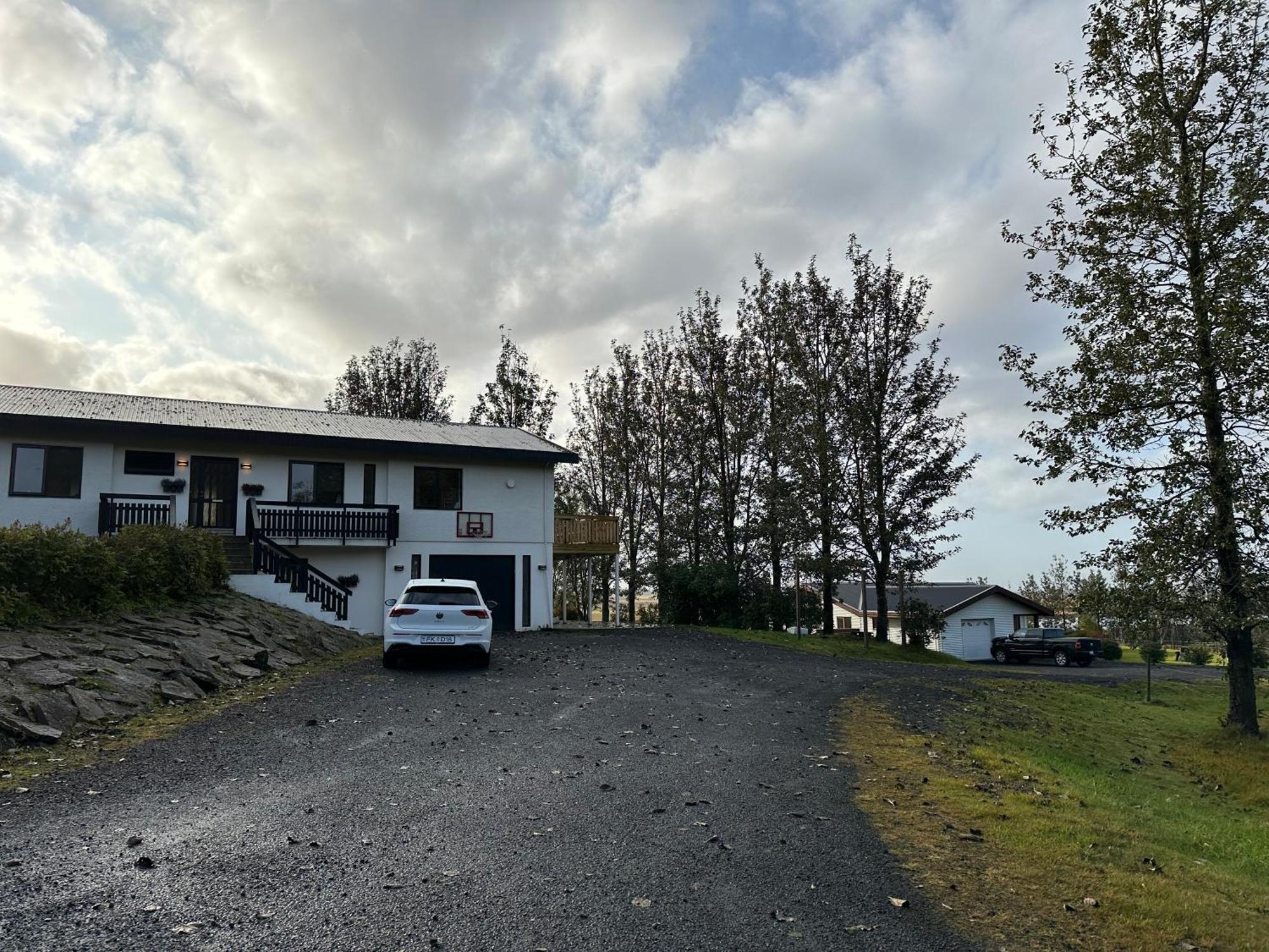 Fellskotshestar Guesthouse