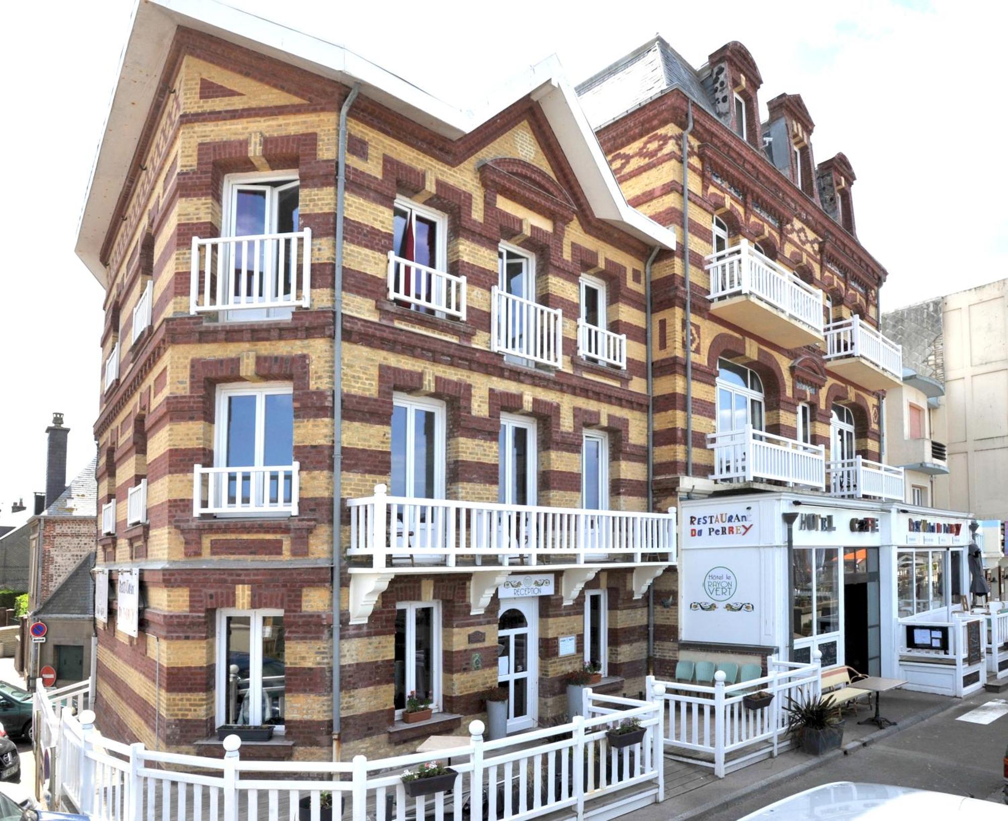 6. Hotel Le Rayon Vert