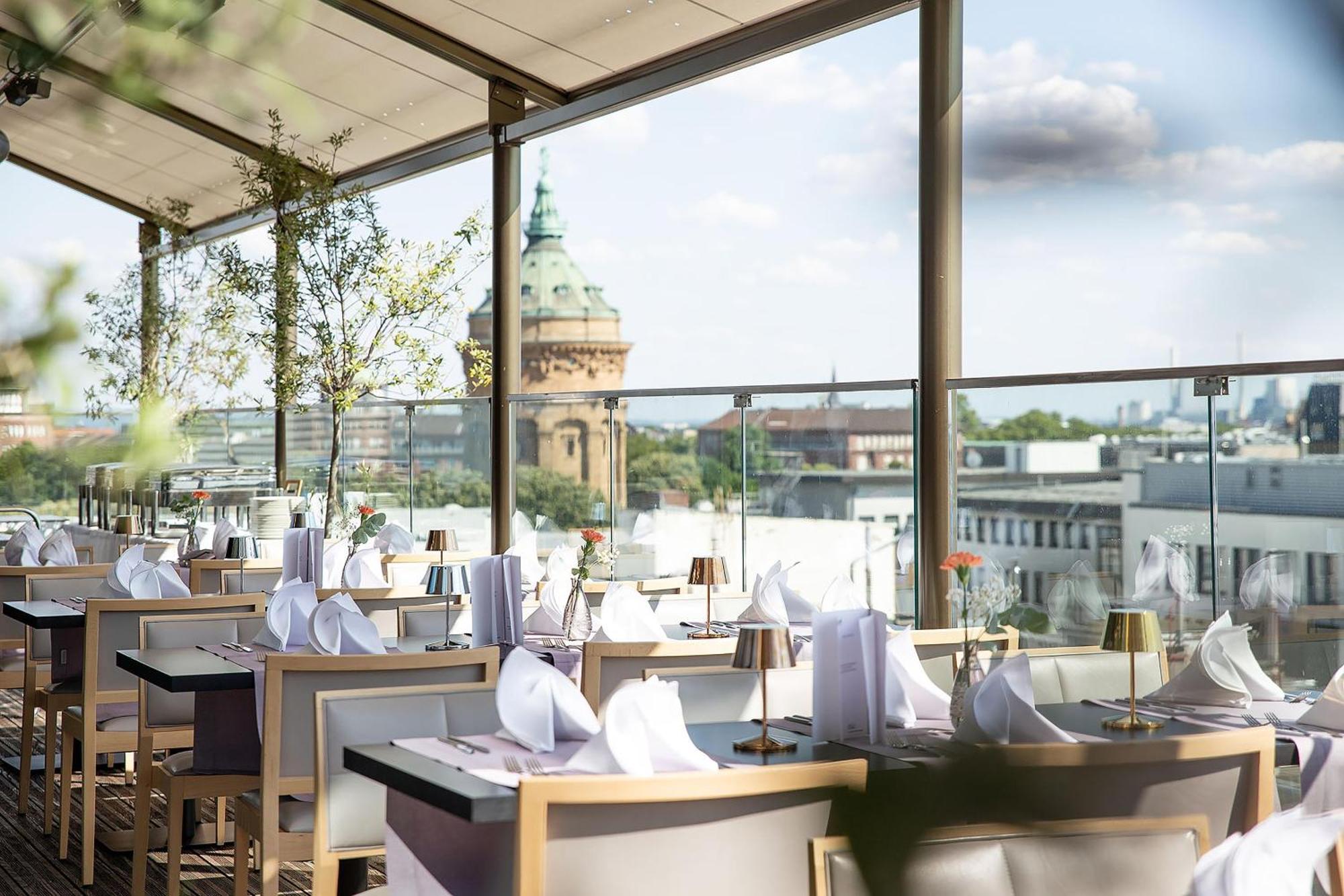 3. Radisson Blu Hotel Mannheim