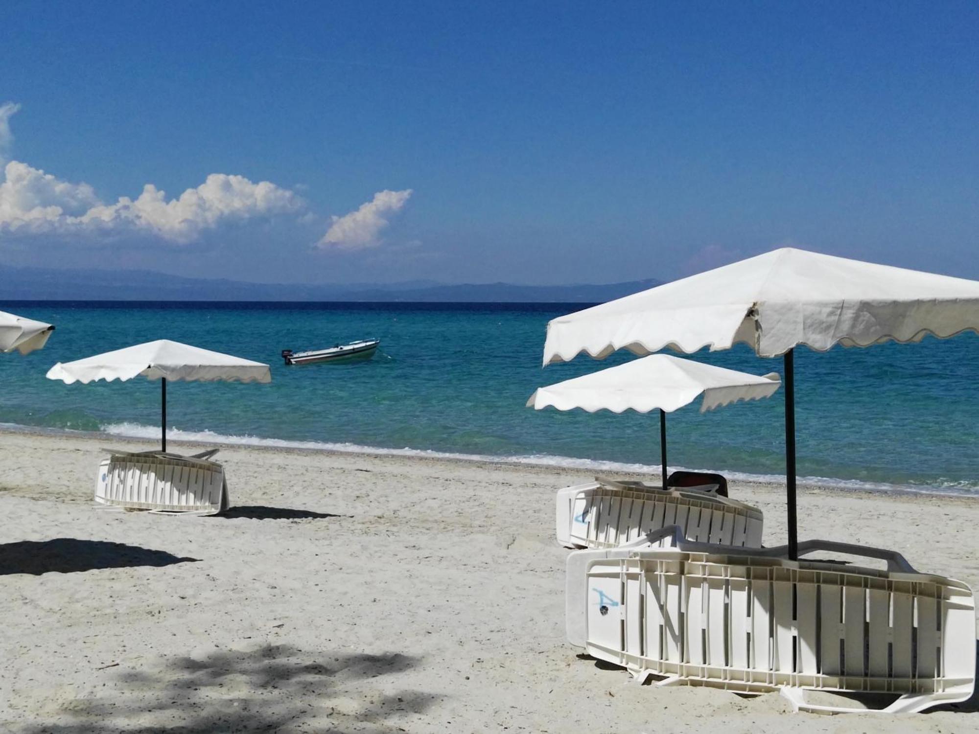 5. Ariadni Villas
