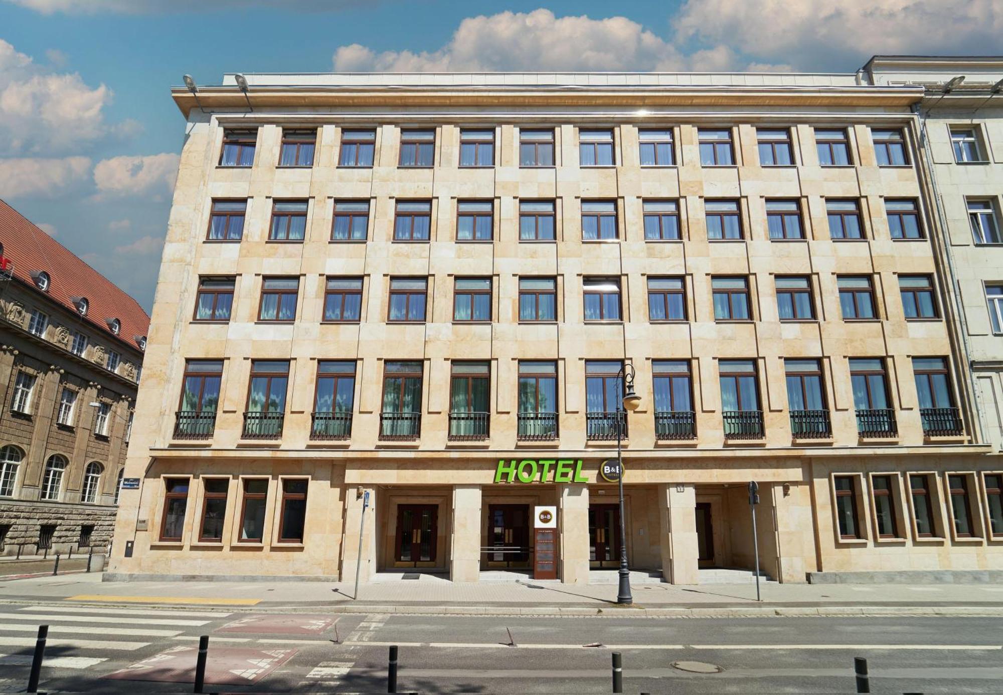1. B&B HOTEL Poznan Old Town