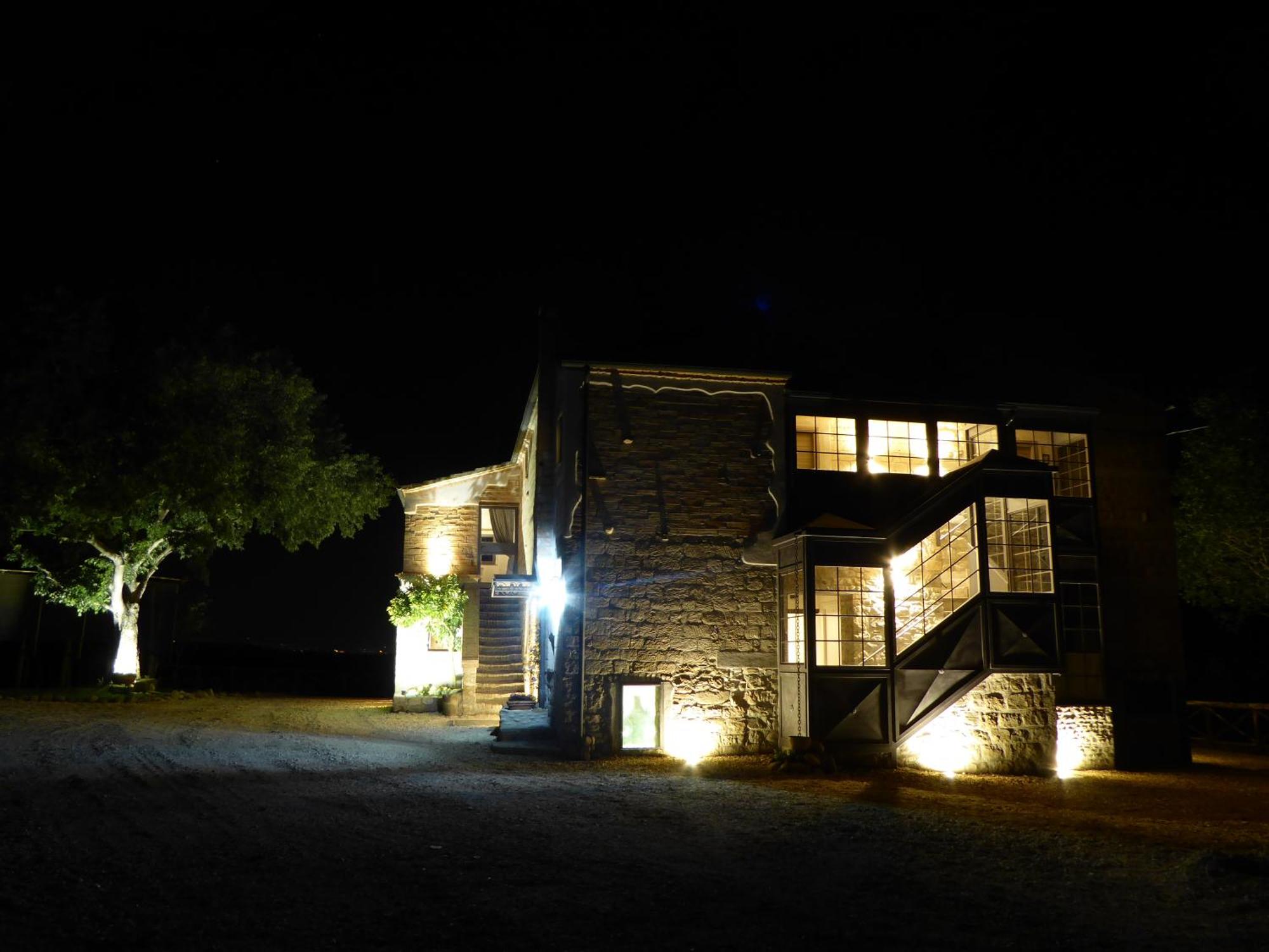 9. Pietre Di Fiume