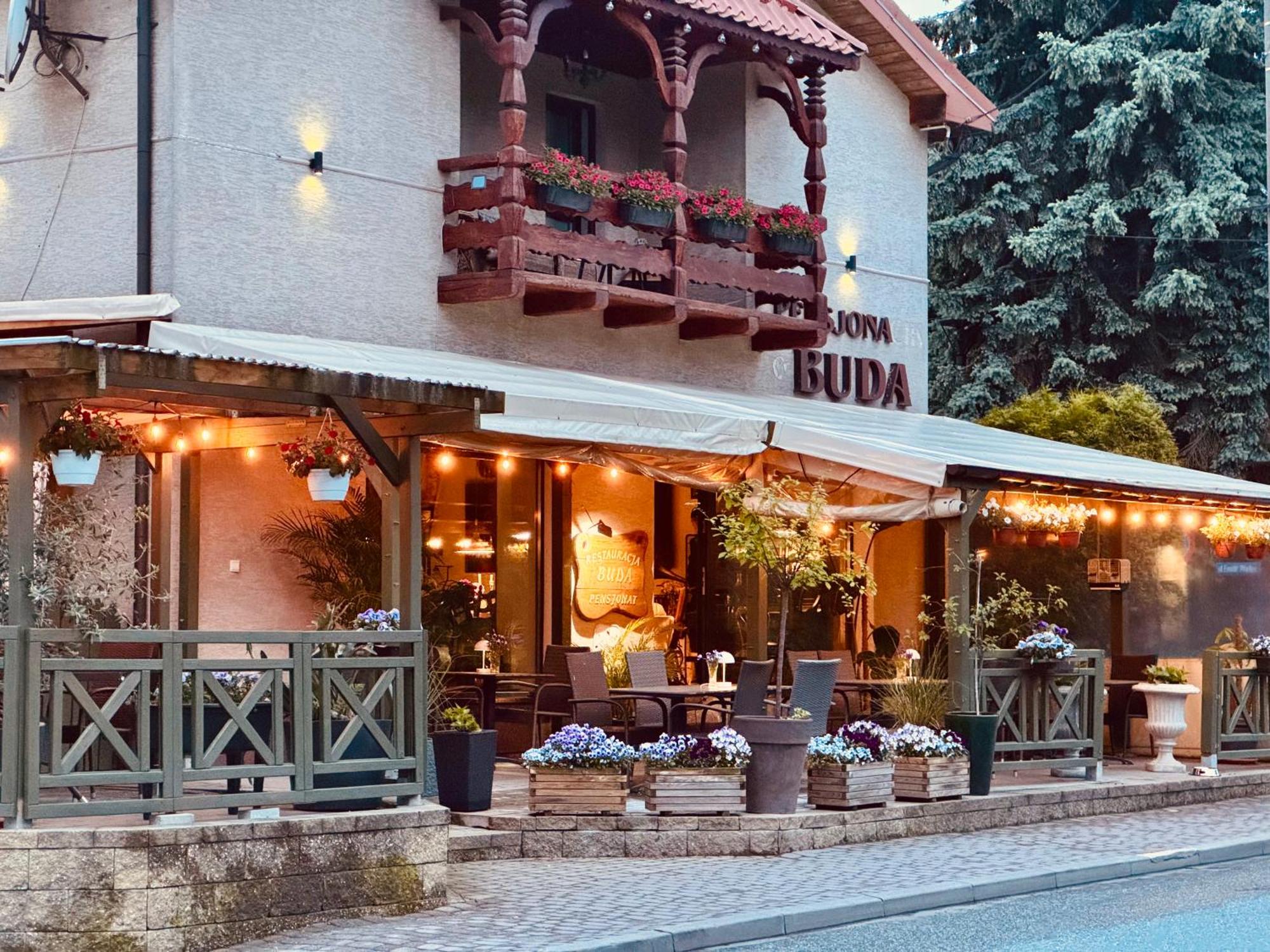 6. Restauracja Pensjonat Buda