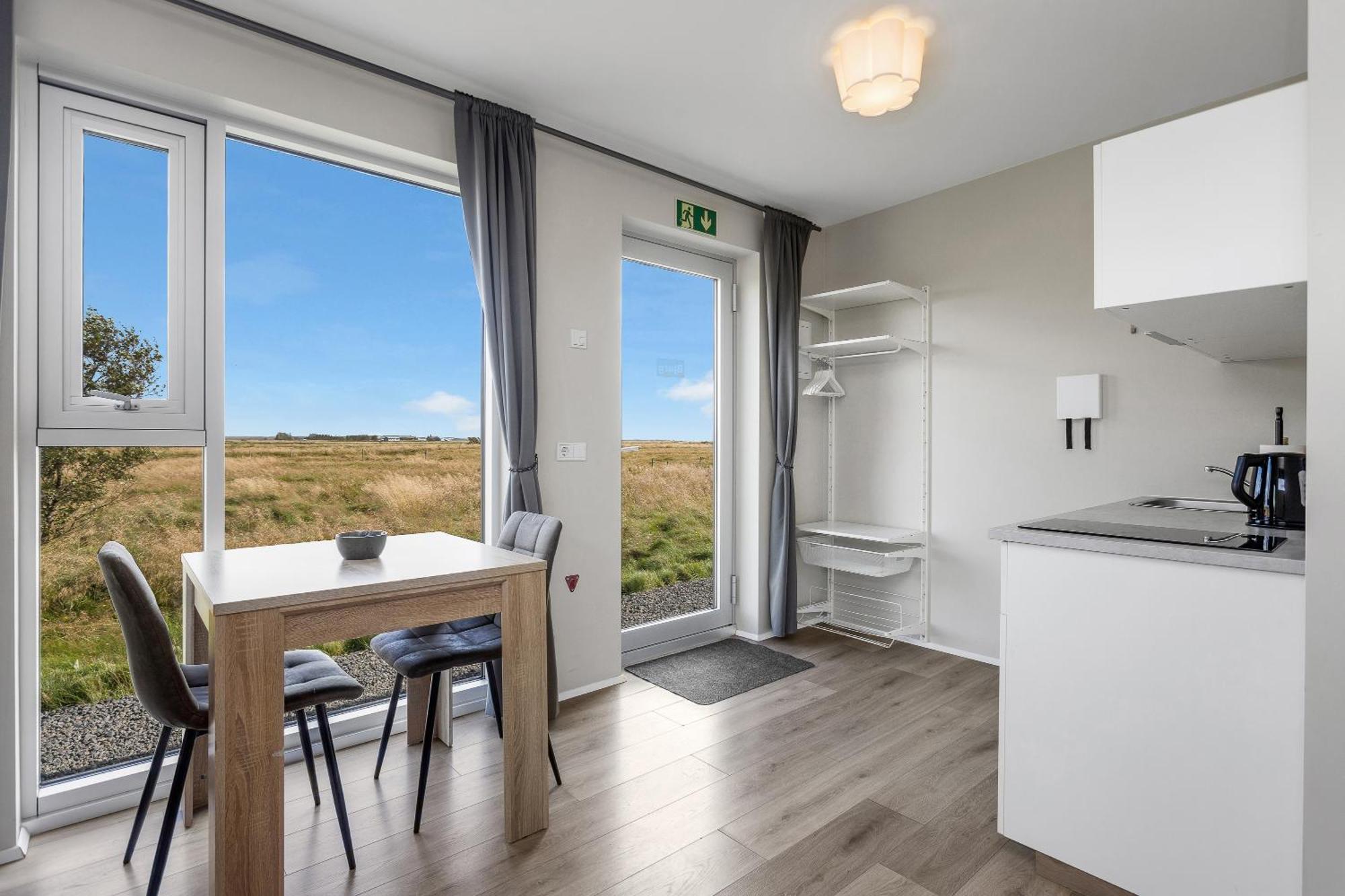 Myri Guesthouse Stay For A Tree