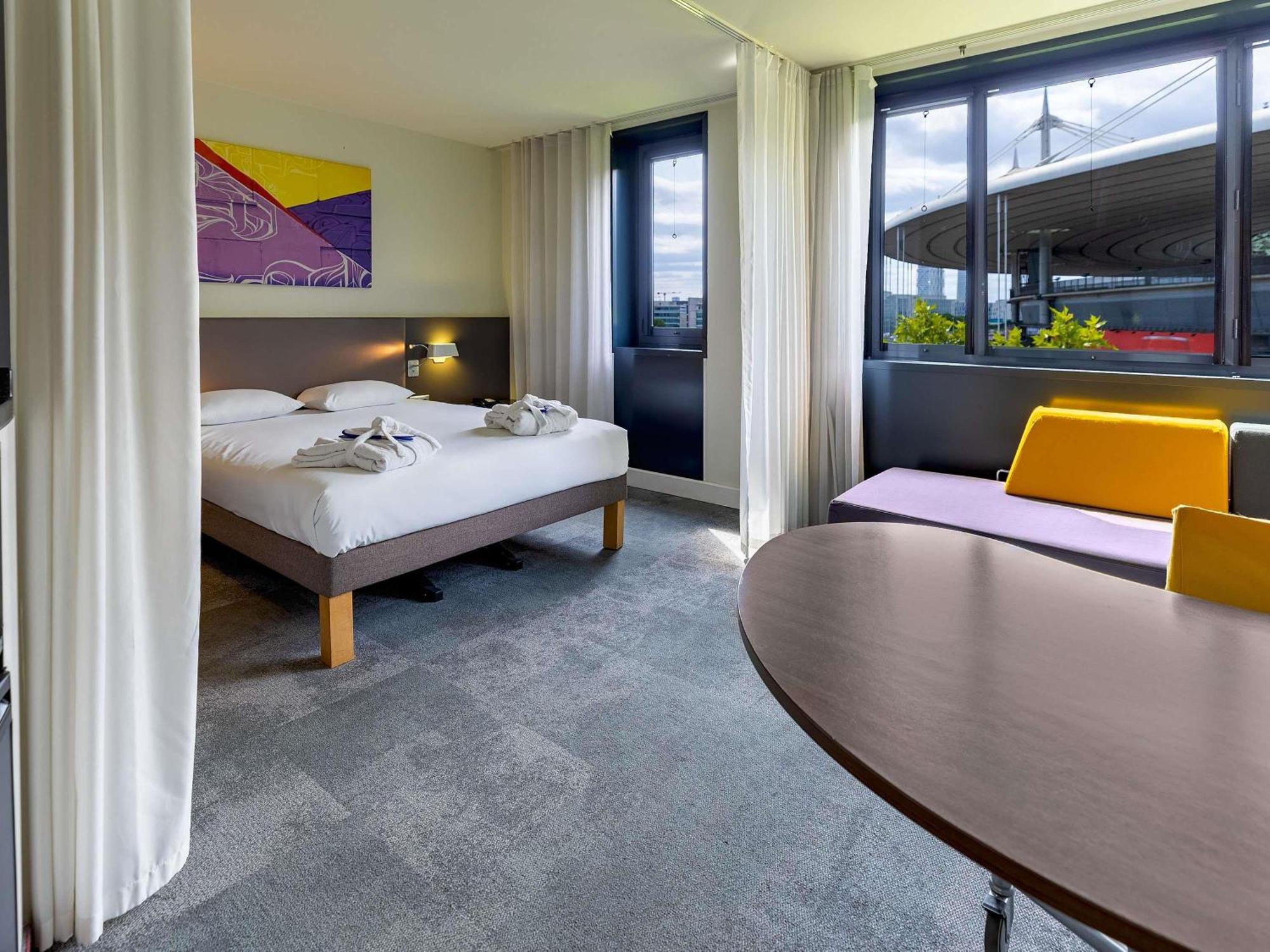 5. Novotel Suites Stade de France