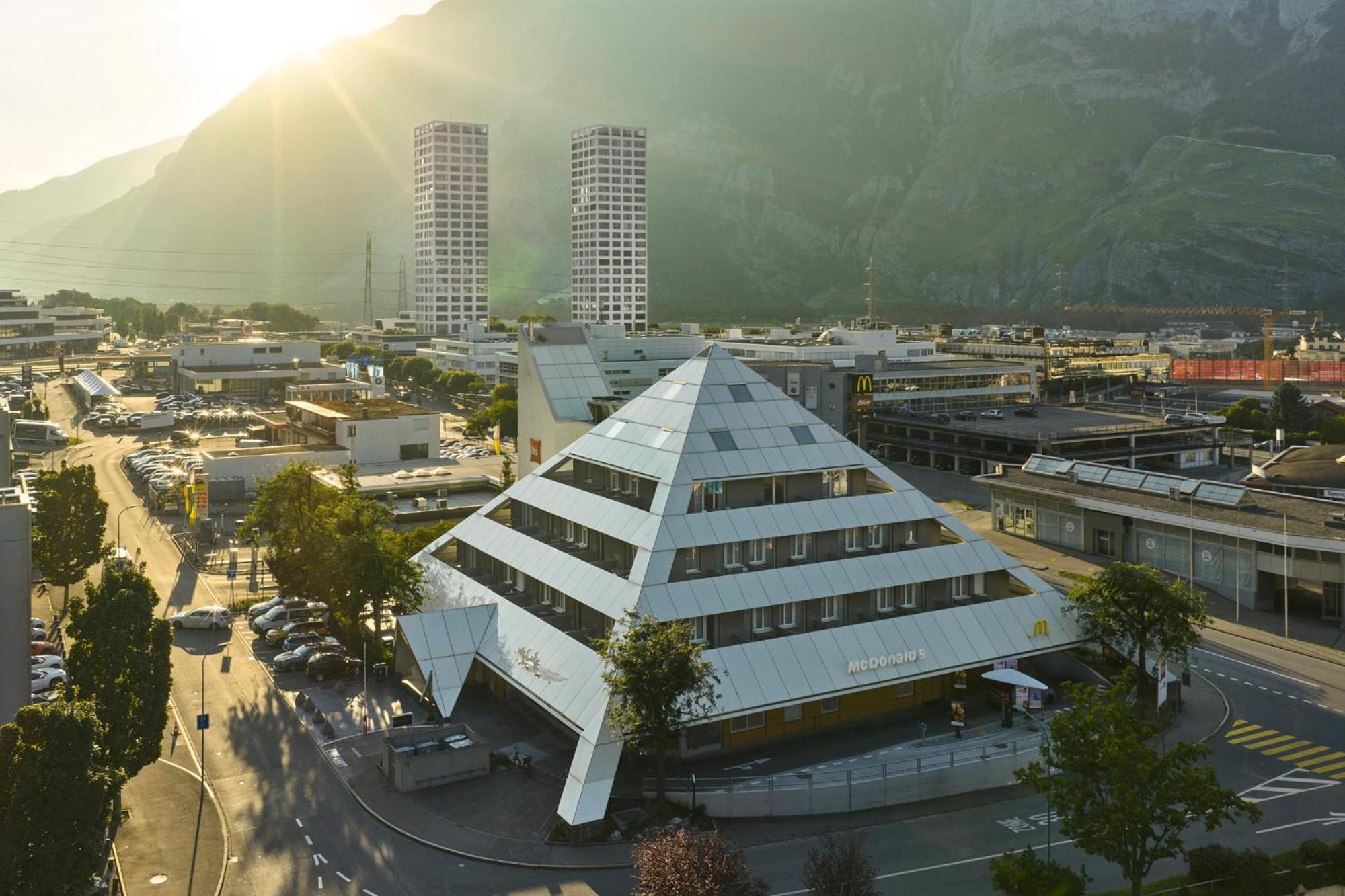 9. Ibis Chur