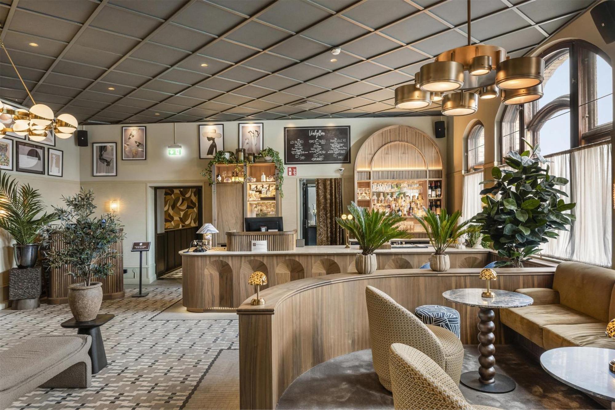 2. Best Western Plus Grand Hotel