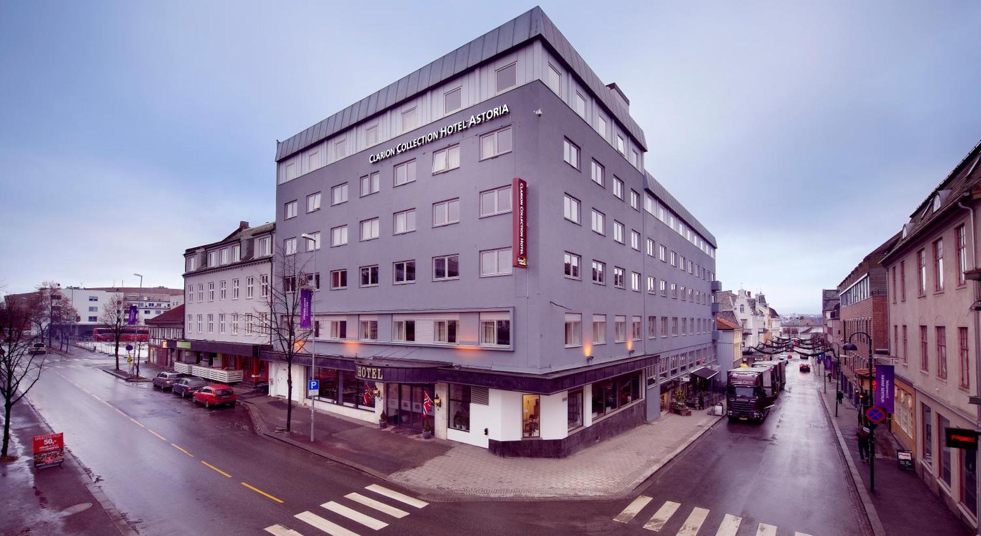 2. Home Hotel Astoria