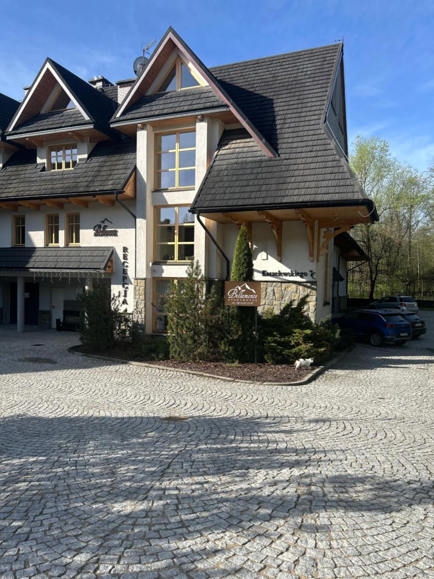 10. Bellamonte Aparthotel