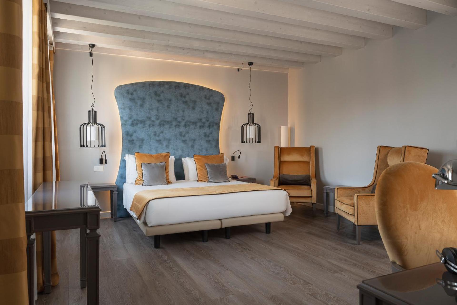 1. Hotel Campo Marzio