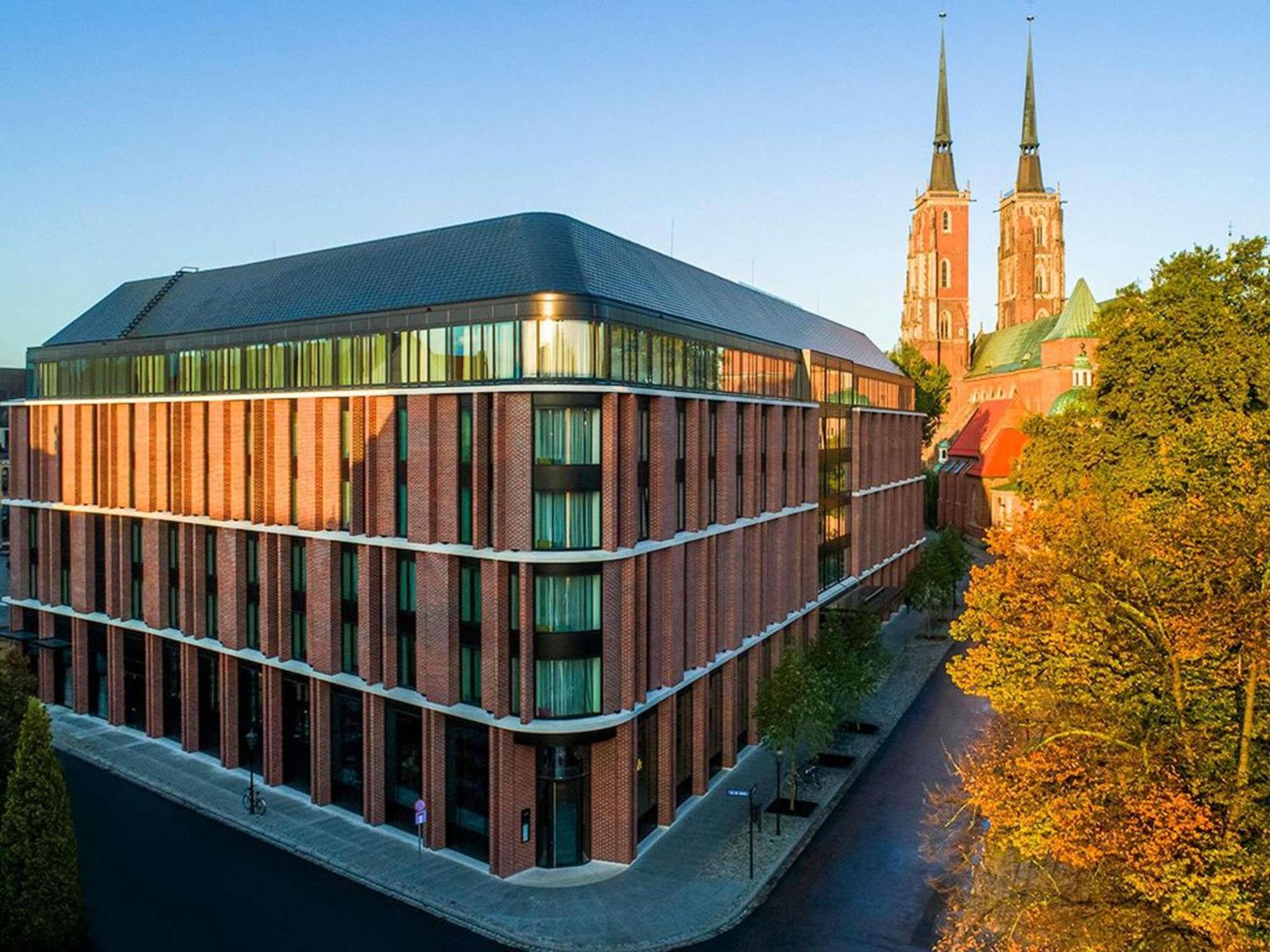 3. The Bridge Wroclaw - MGallery