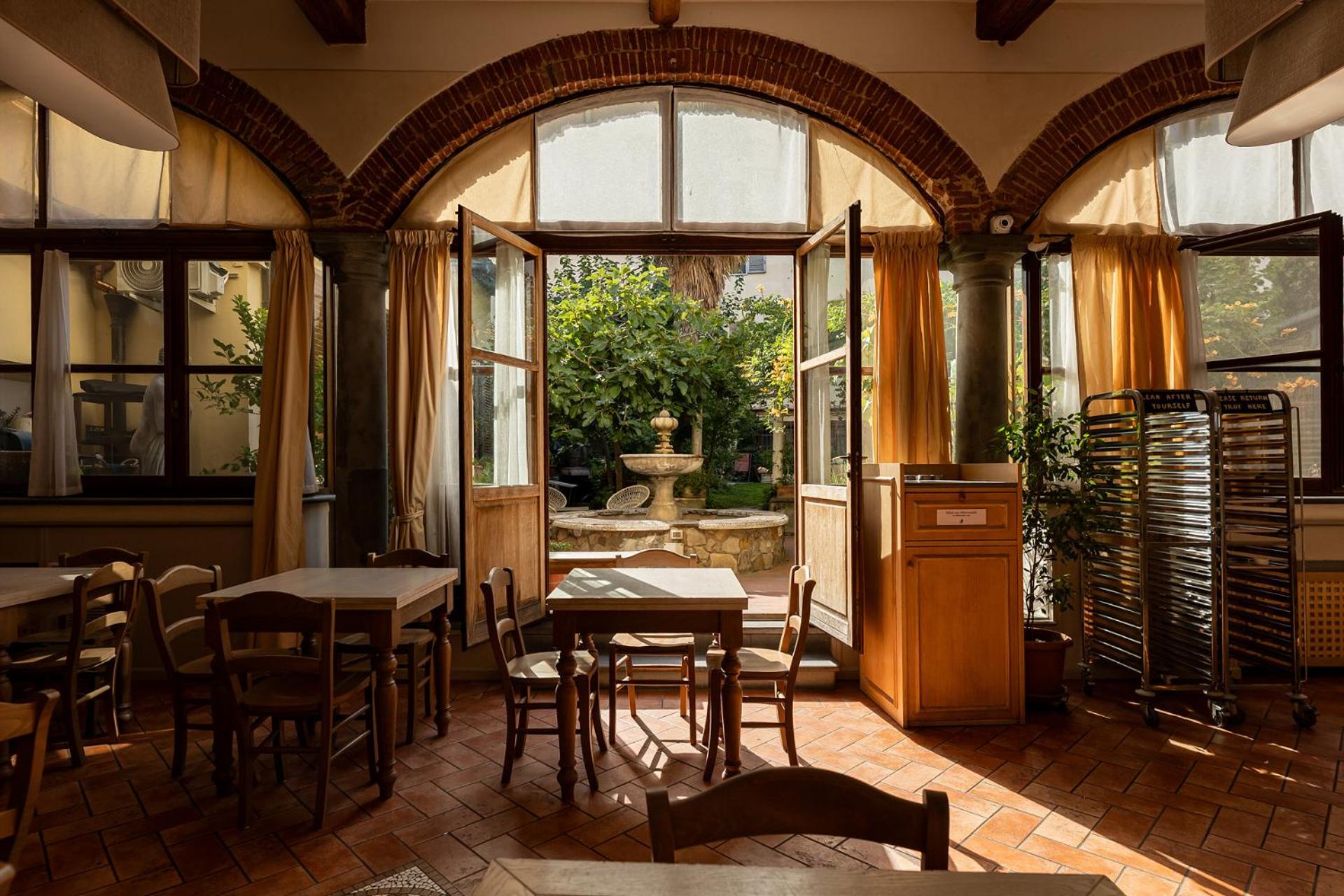 Top 10 Places To Stay in Florence
