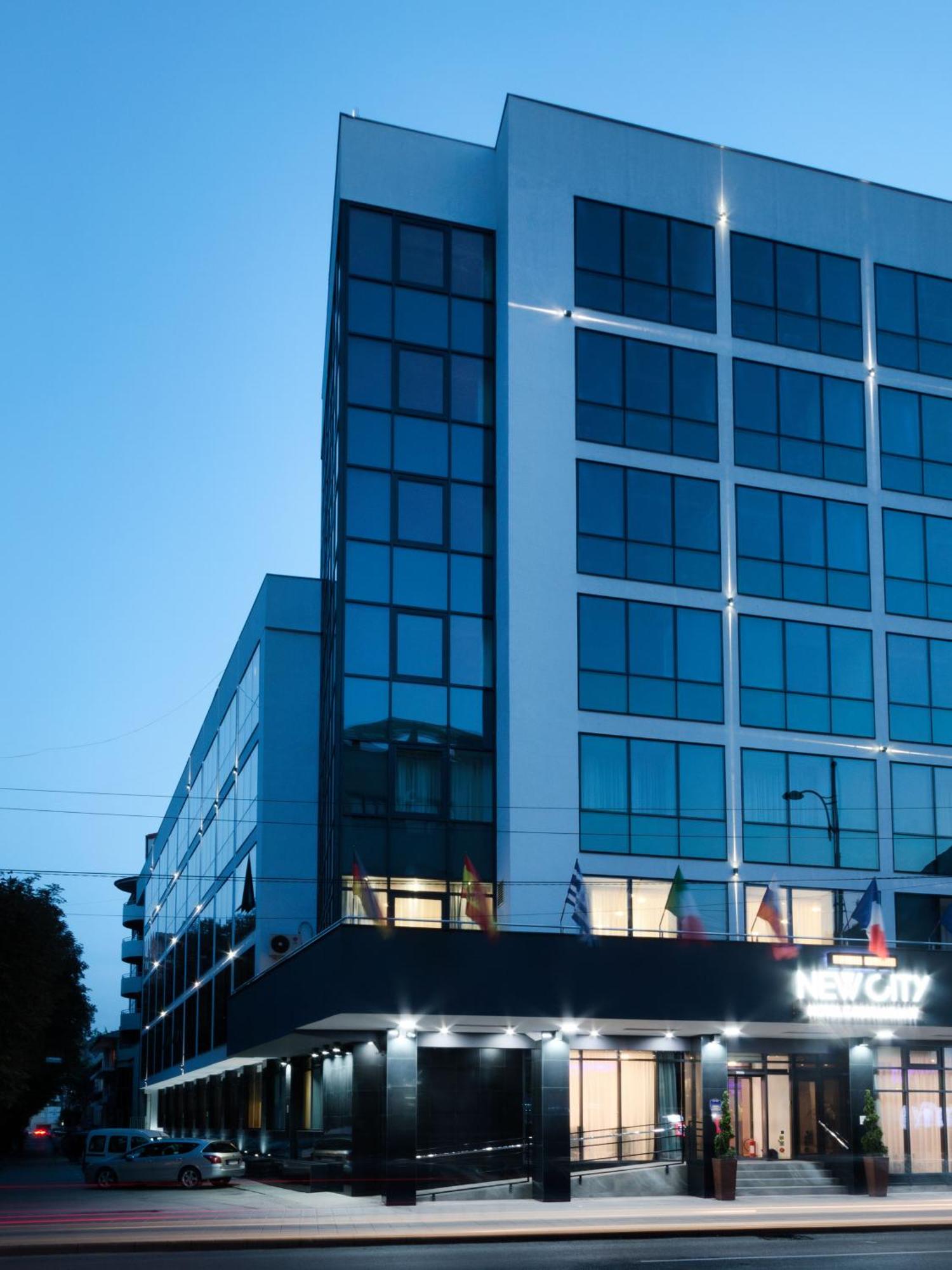 6. New City Hotel & Restaurant