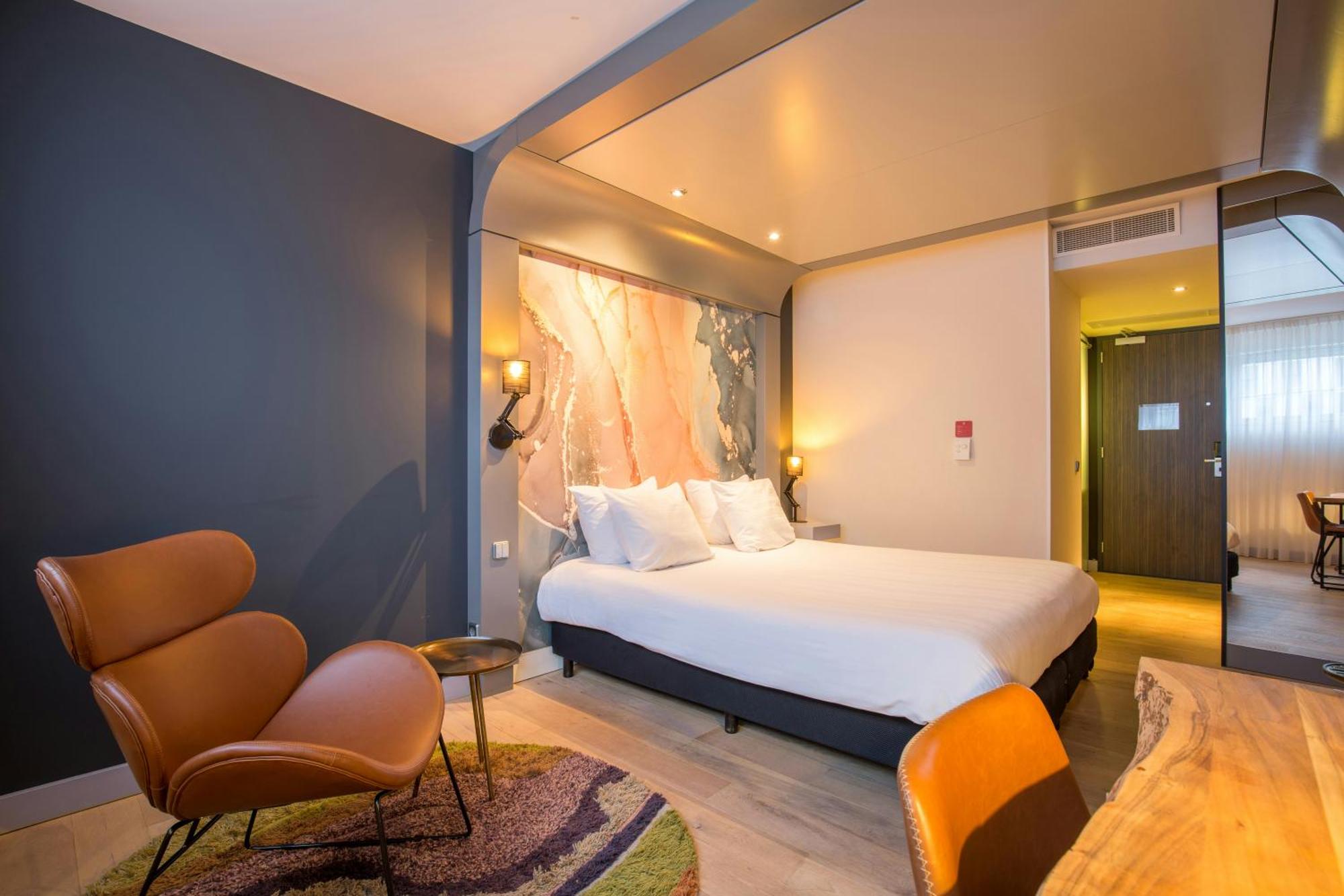 1. Leonardo Hotel Almere City Center
