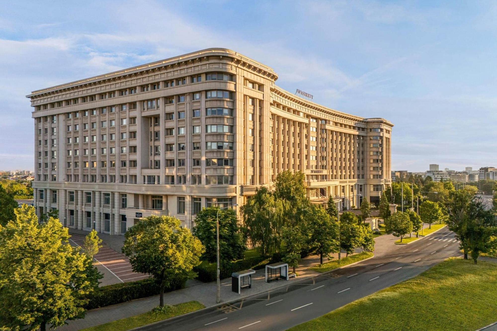 Top 10 Places To Stay in Bucharest