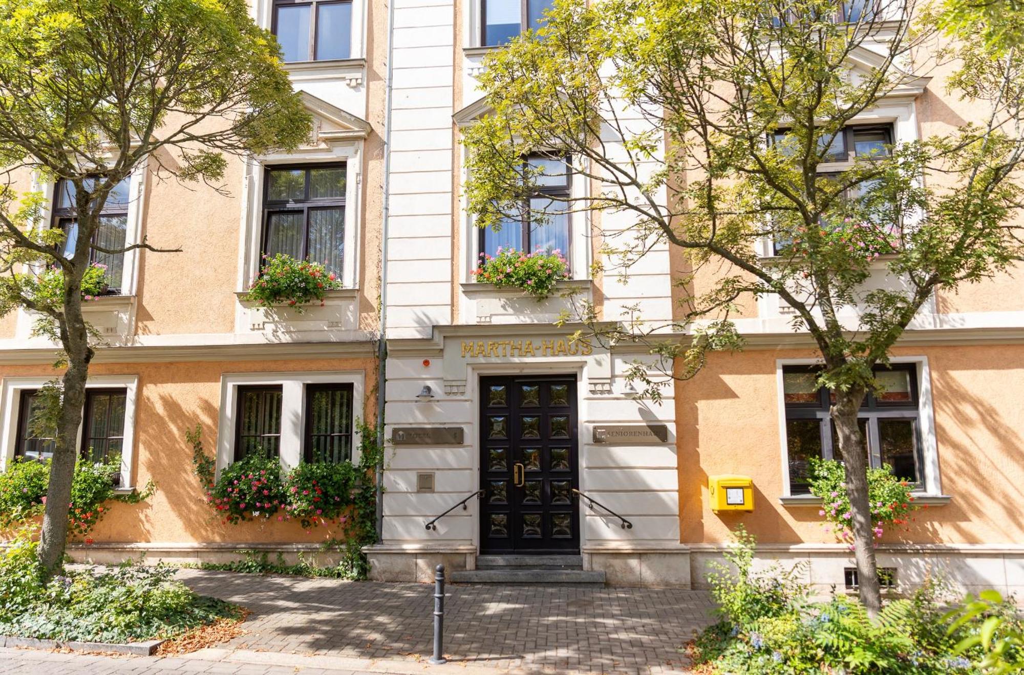 3. Marthahaus