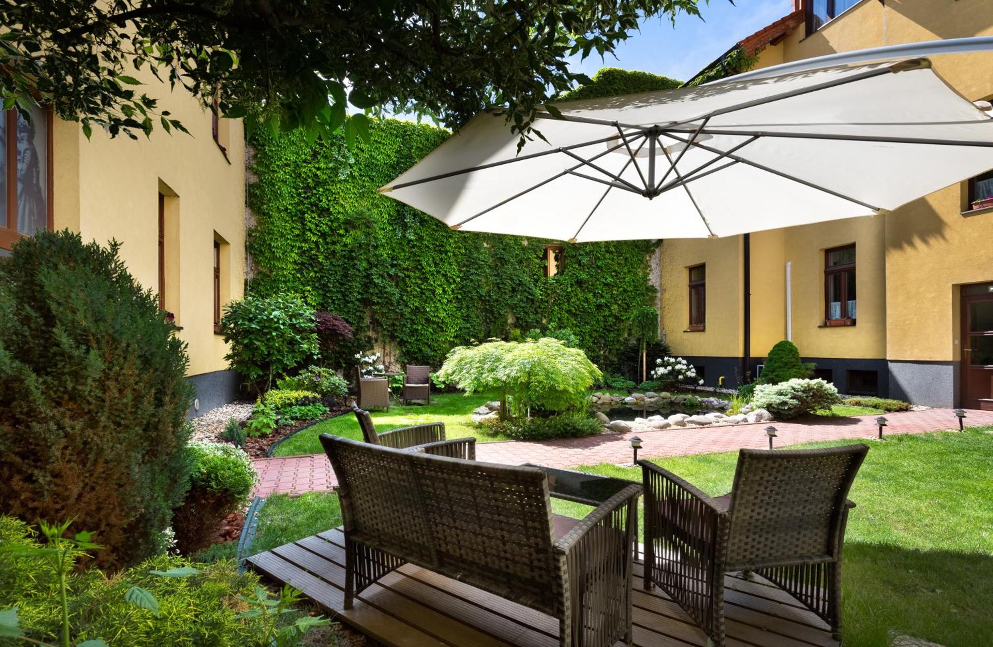 5. Penzión Hradbová