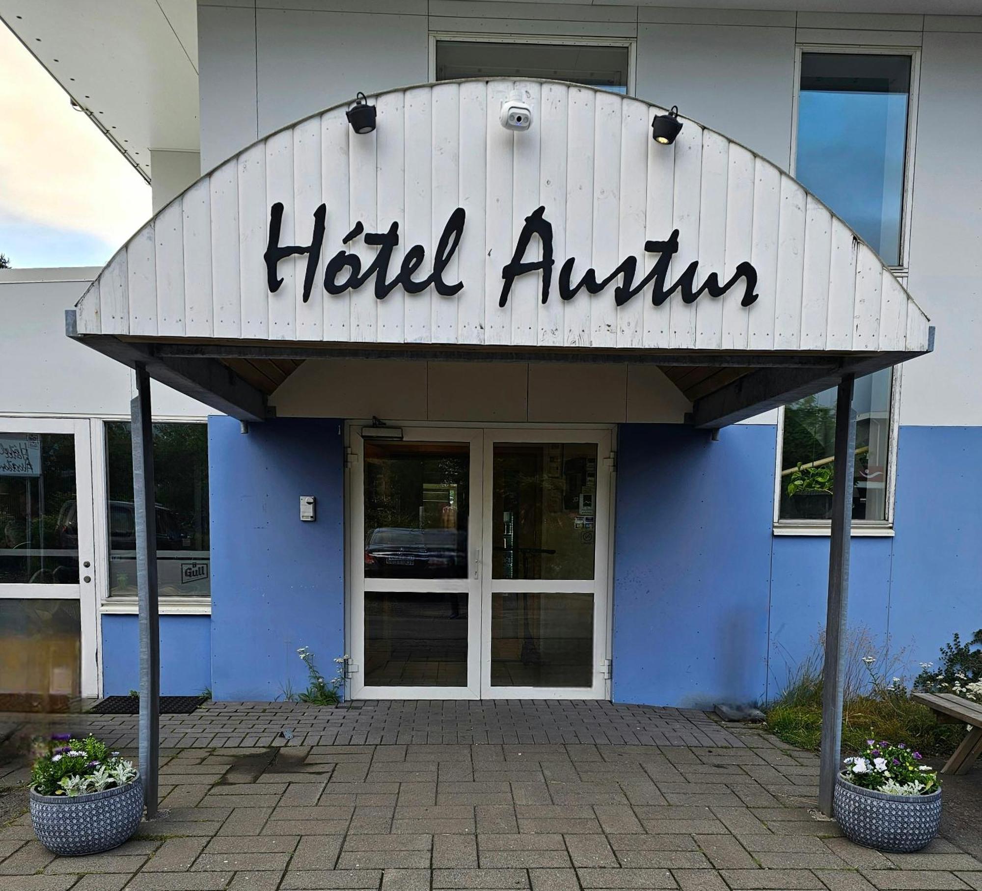 Hotel Austur