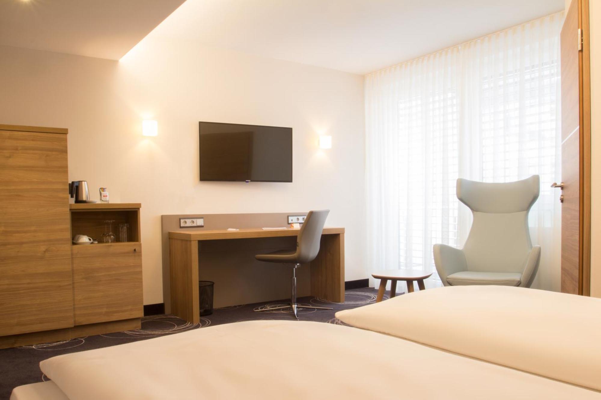 4. Hotel Rio