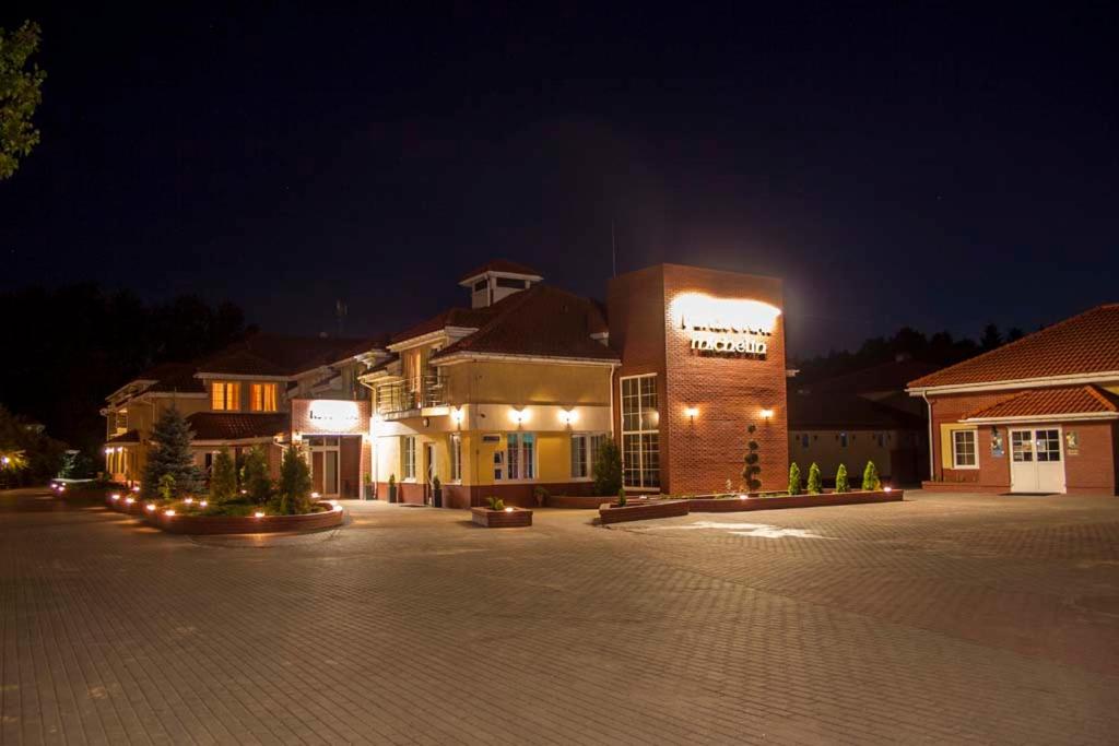 6. Pensjonat i Klub Jezdziecki Michelin