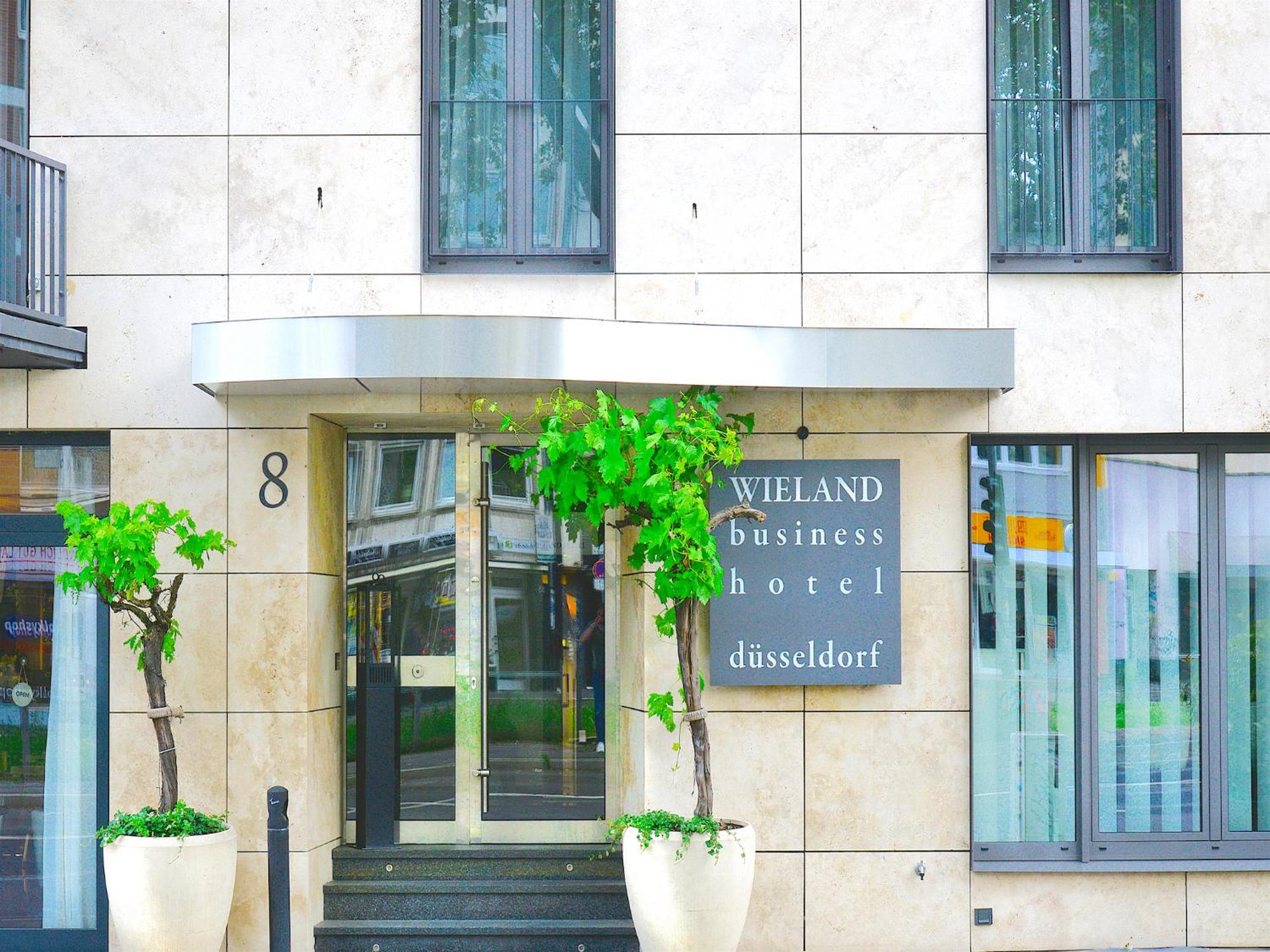 8. Business Wieland