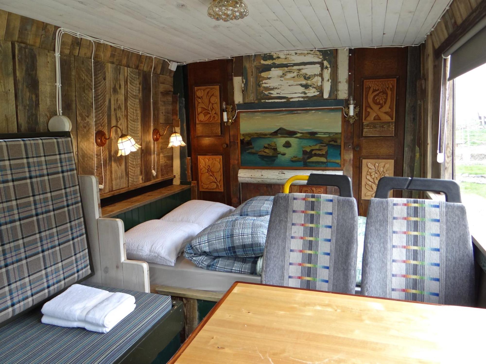 Esjan Glamping 巴士 | Esjan Glamping Buses photo 5