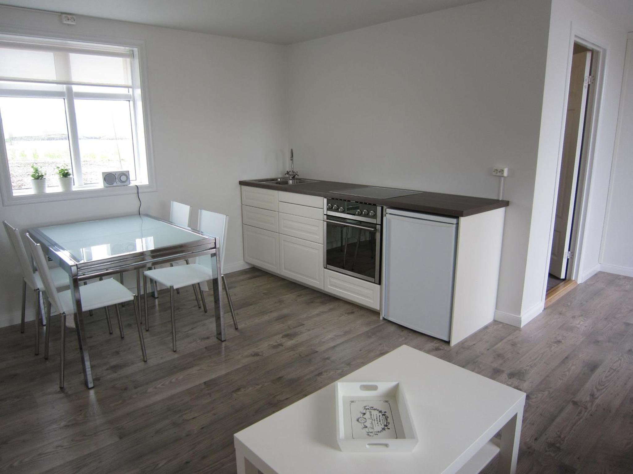海滨公寓（Apartment by the Sea）