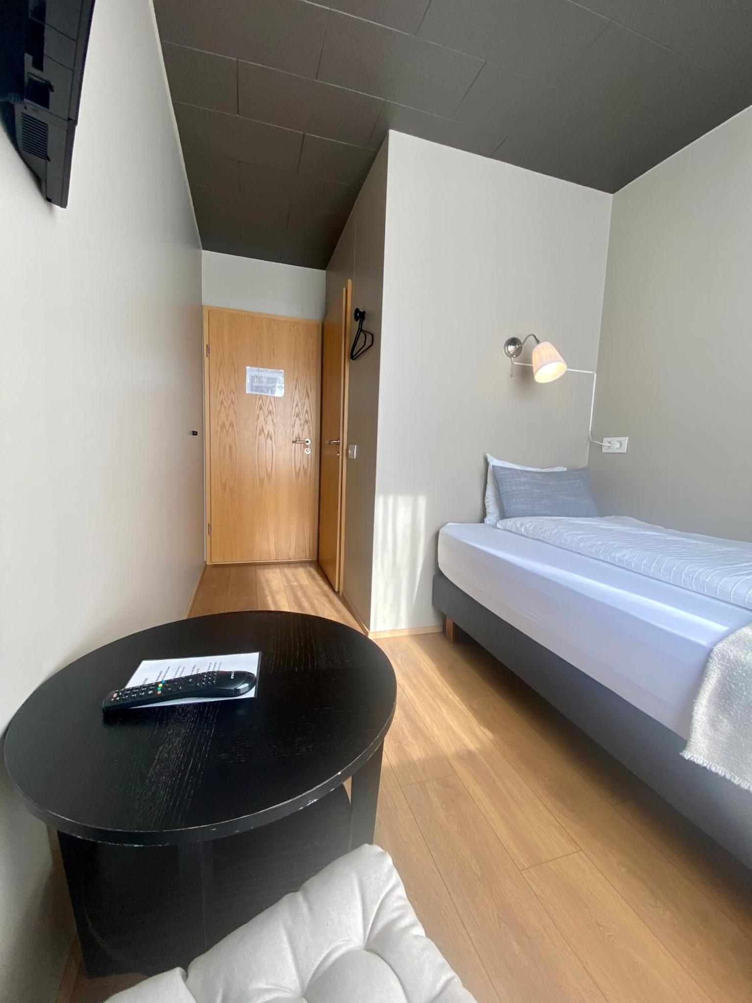 North West Restaurant & Guesthouse