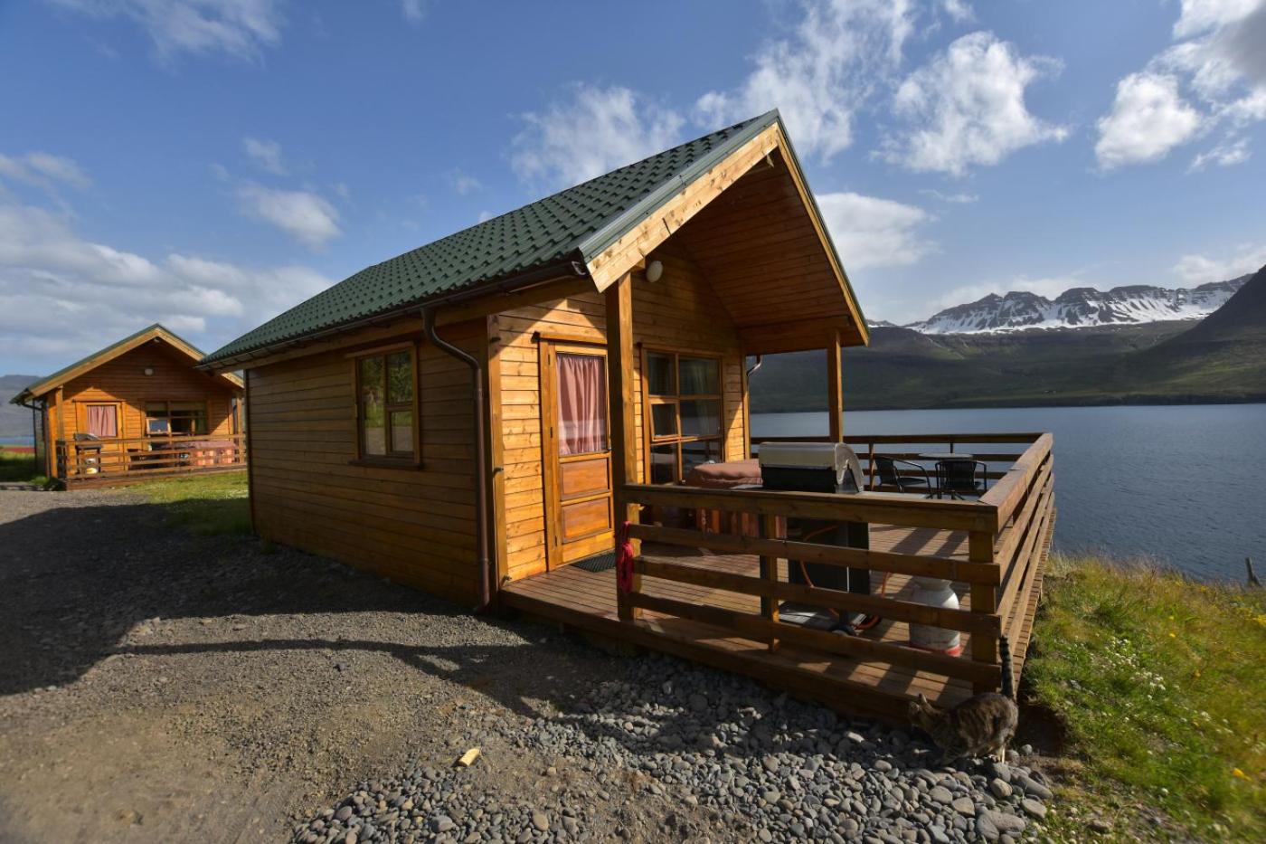 索尔布雷卡旅馆（Sólbrekka Guesthouse）