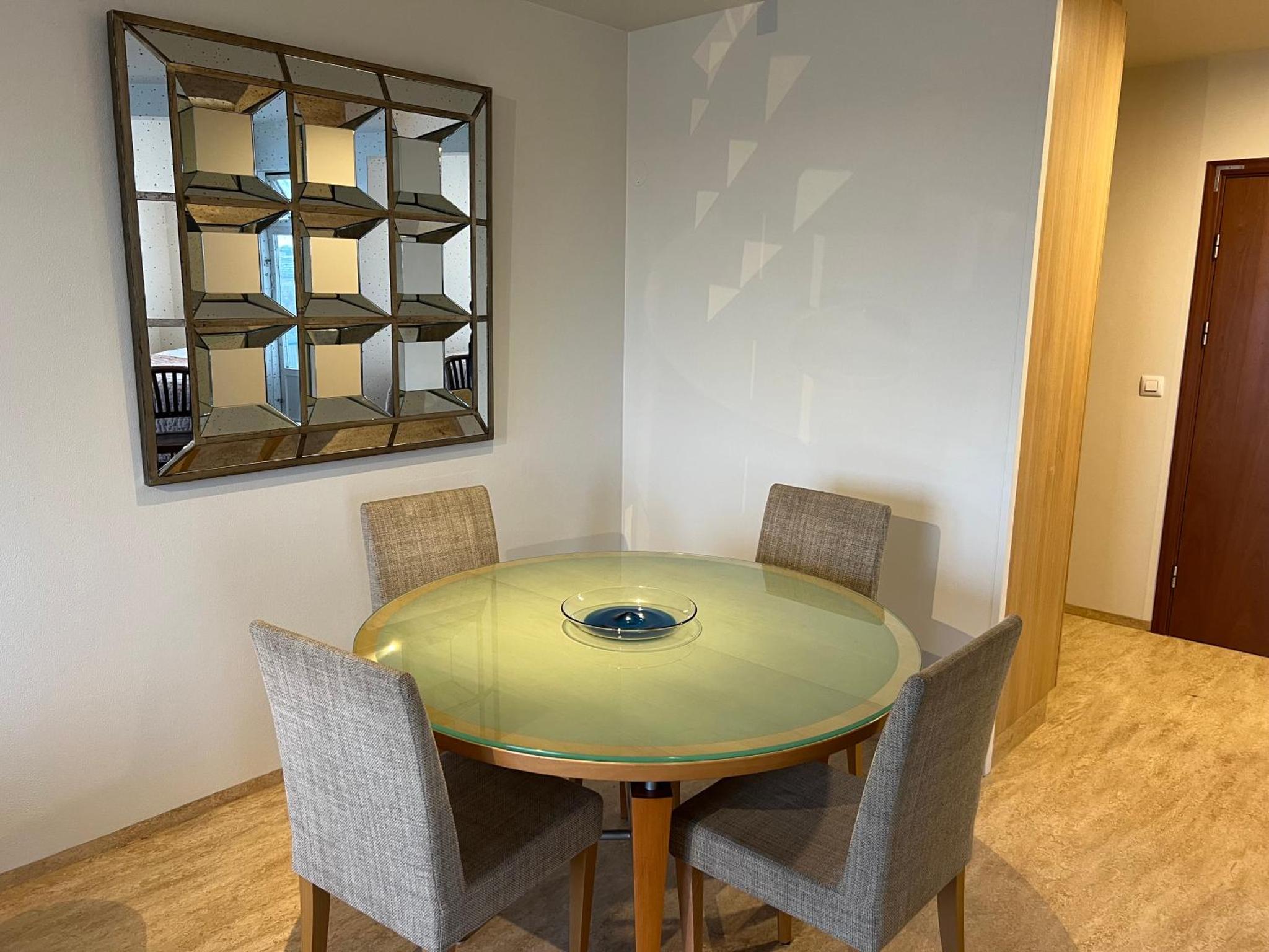 Panoraamastudio huikealla näköalalla – ilmainen pysäköinti