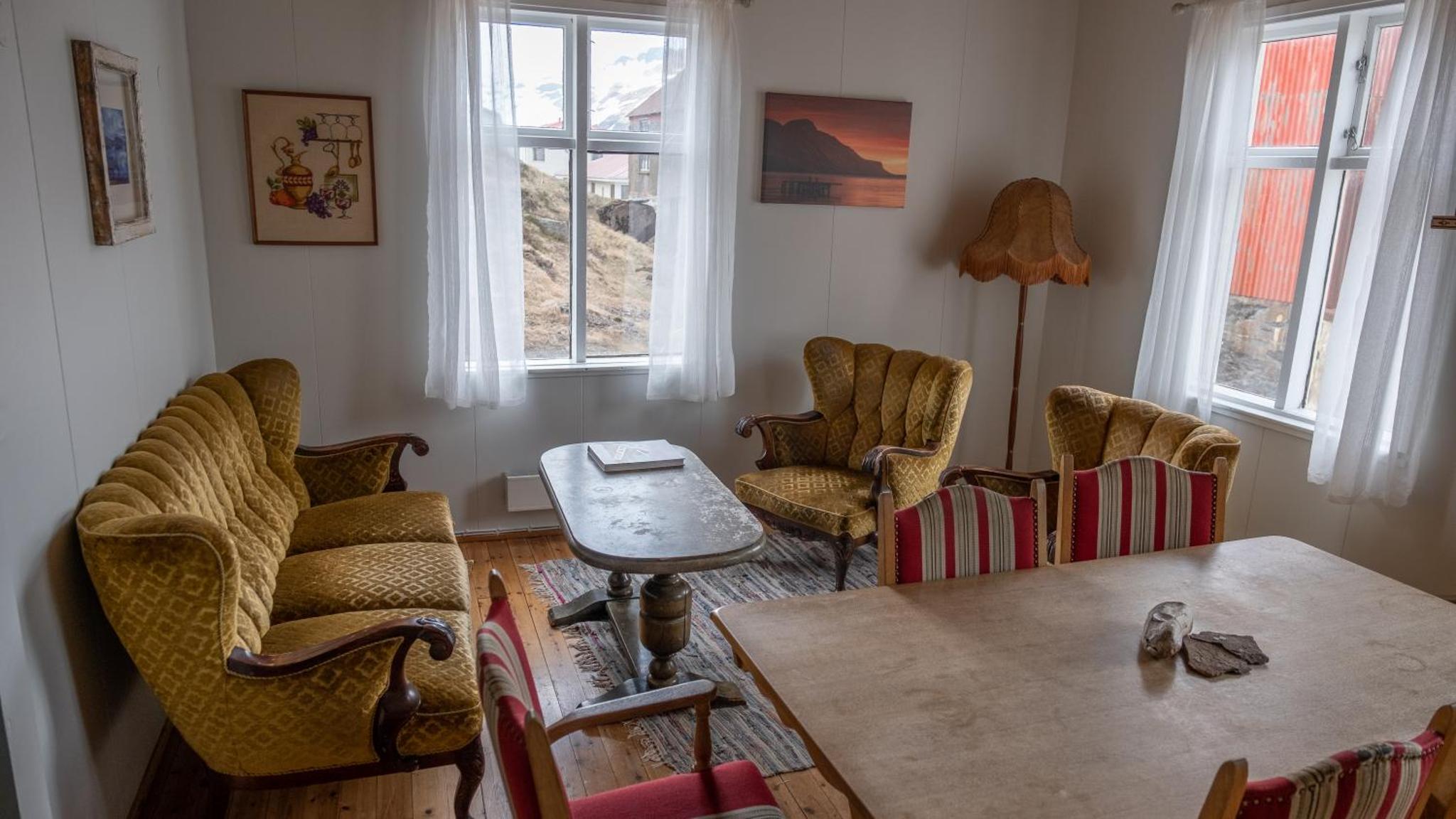 Hotel Djupavik