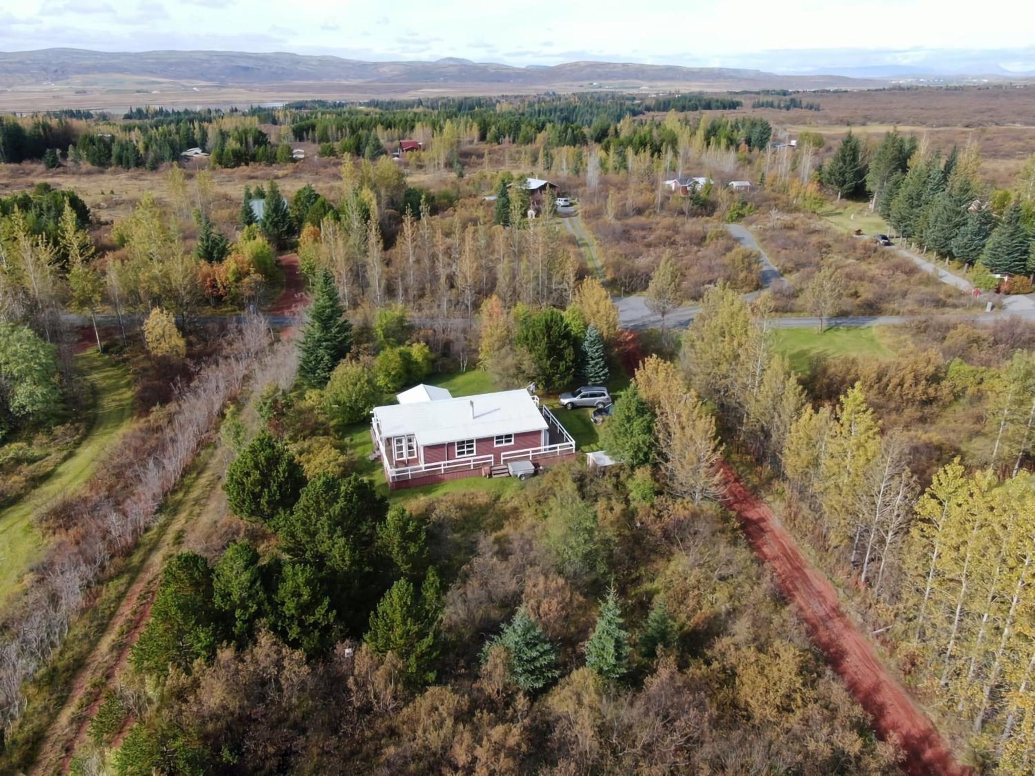 Cabane du Petit Chaperon Rouge sur le Cercle d'Or à côté de Kerid