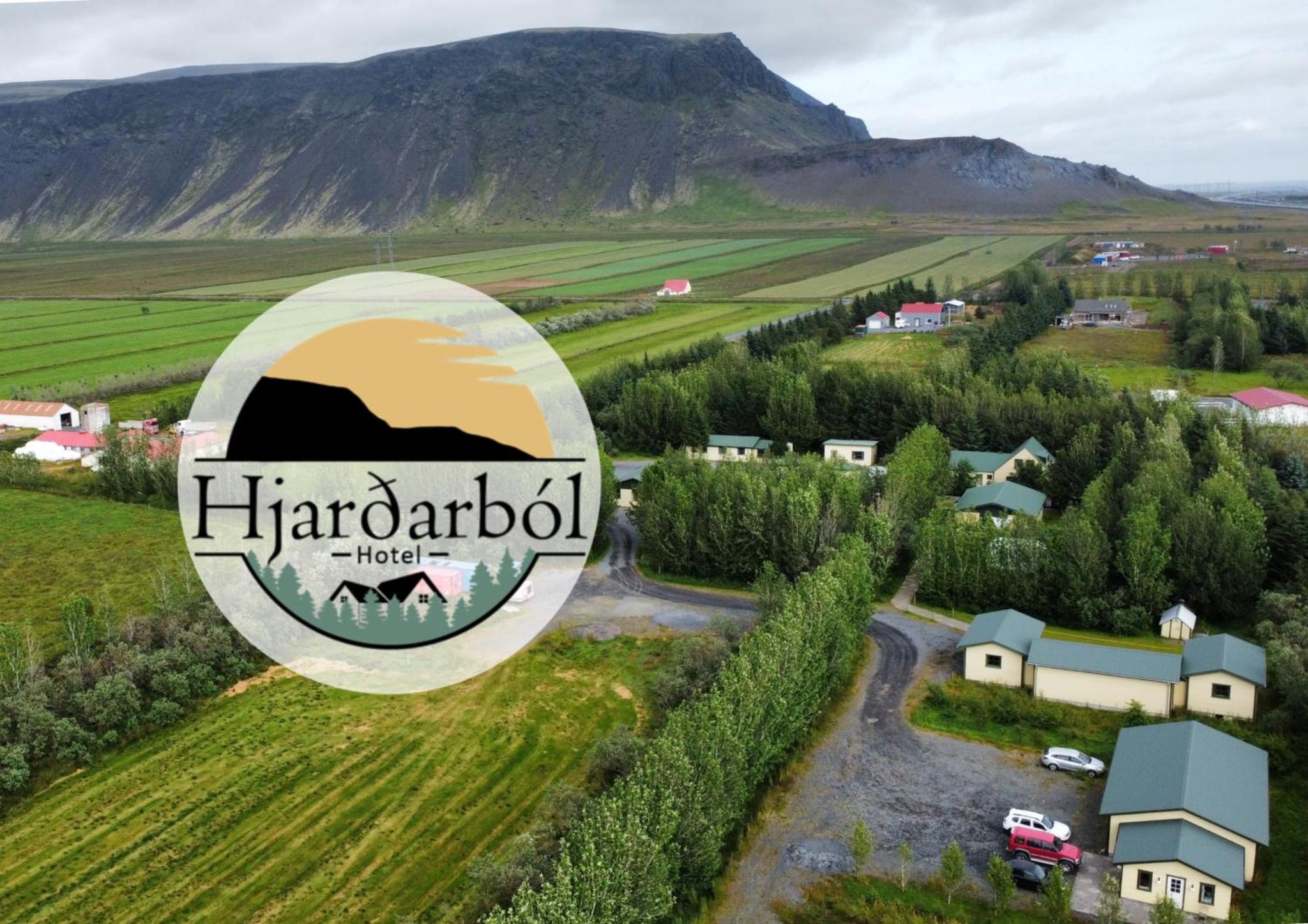 胡雅达博尔旅馆(Hjardarból Guesthouse)