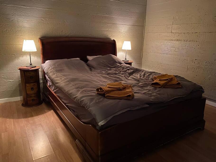 雷克雅未克郊区温馨一居室地下公寓（A Cozy One-Bedroom Basement Apartment in RVK Suburbs）