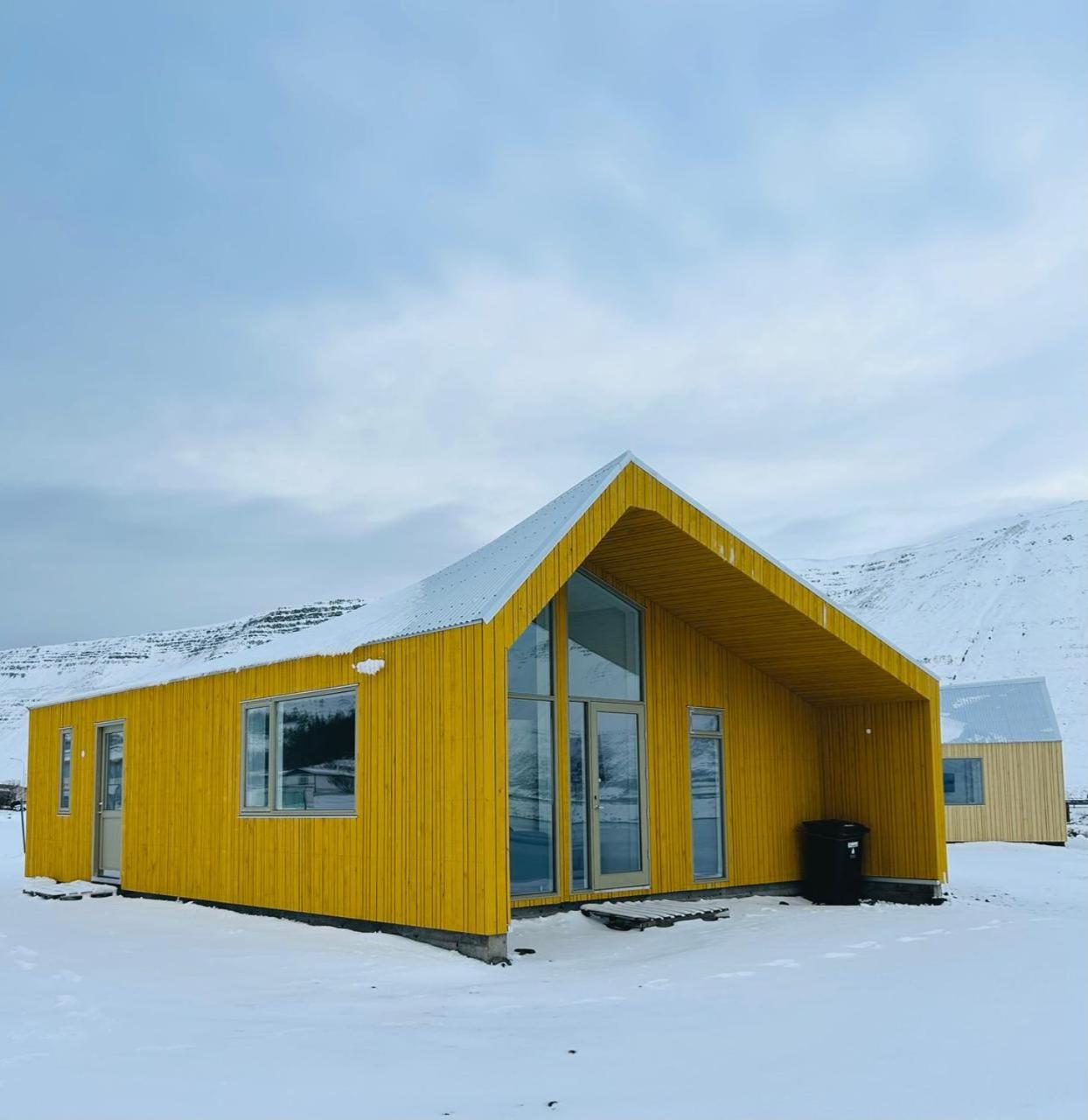 Fisk Club Cottages - Captain's House
