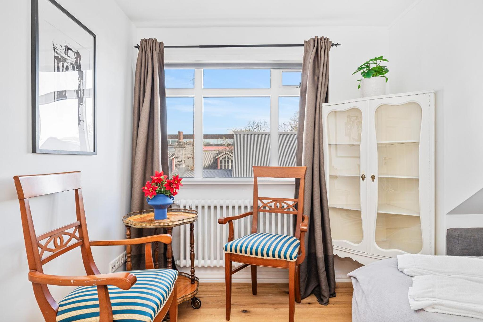 Große Wohnung – Beste Lage – Riesige Terrasse