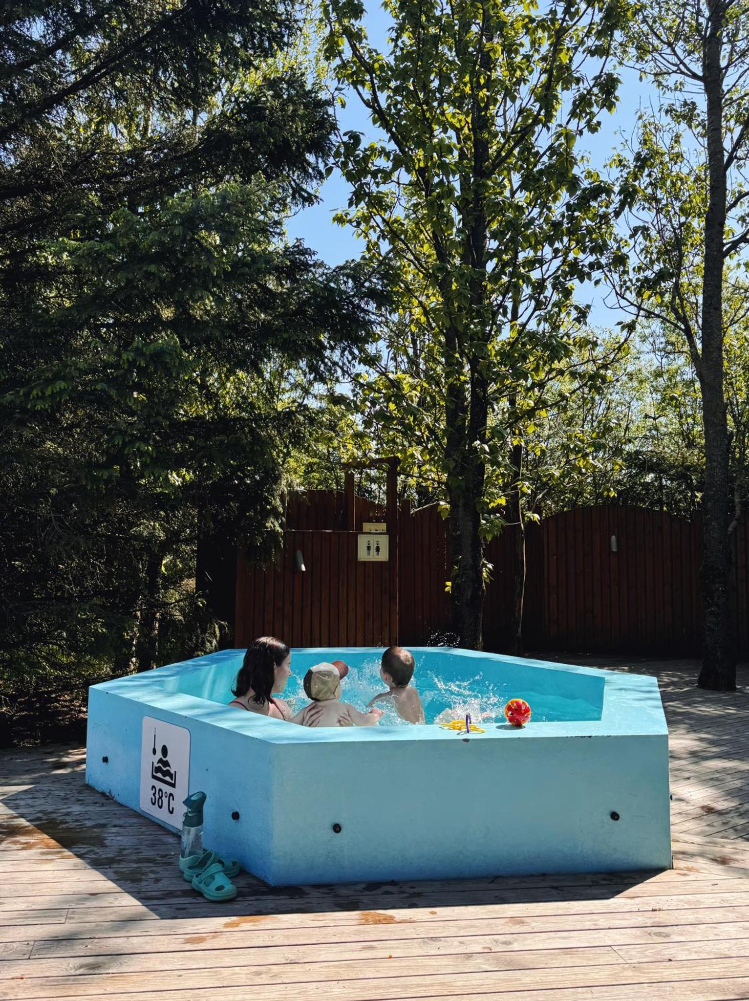 胡雅达博尔旅馆(Hjardarból Guesthouse)