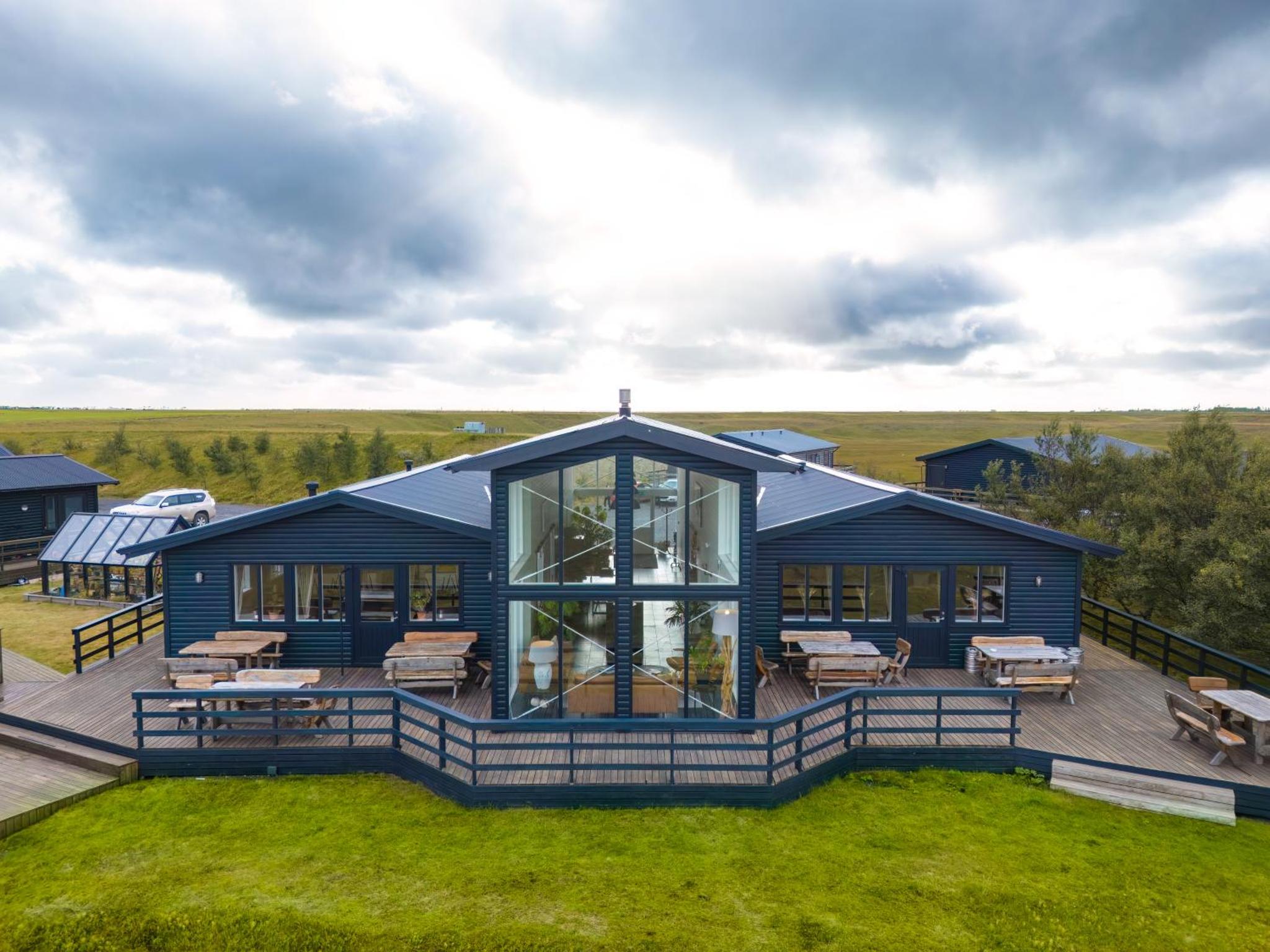 Aurora Lodge Hotel