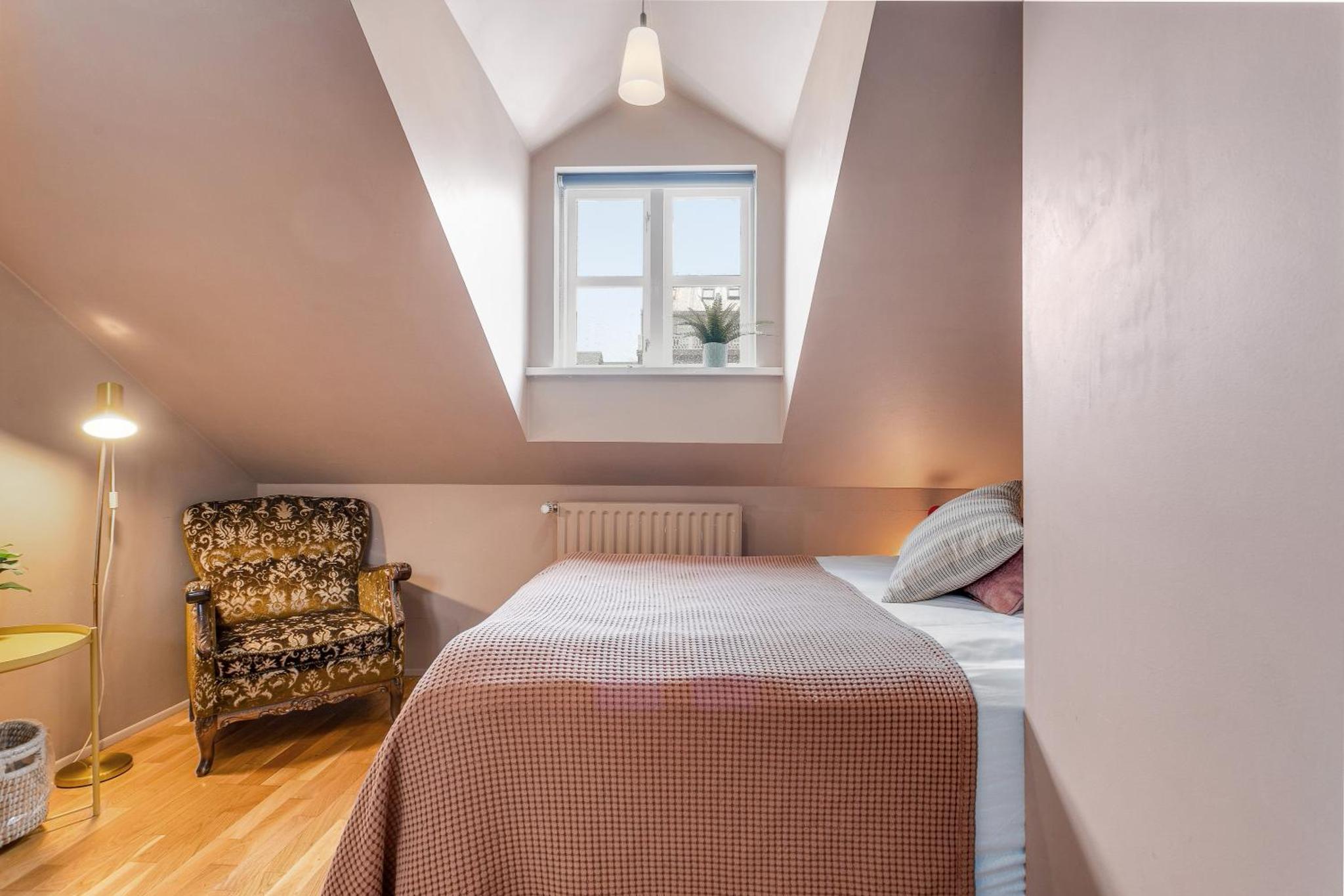 Grettir Guesthouse