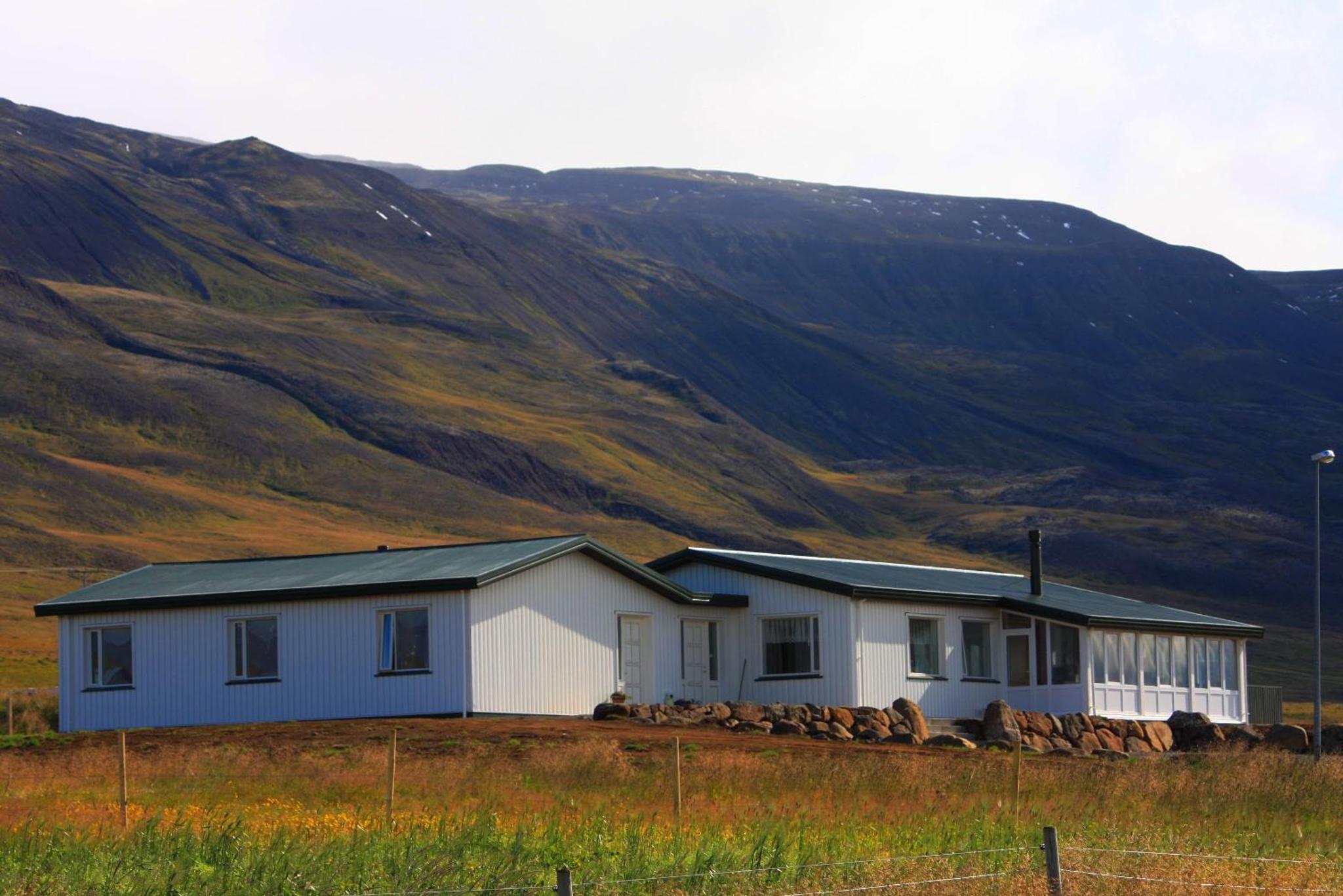 Hofsstadir Country Hotel