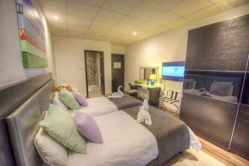 St Julians Bay Hotel Malta