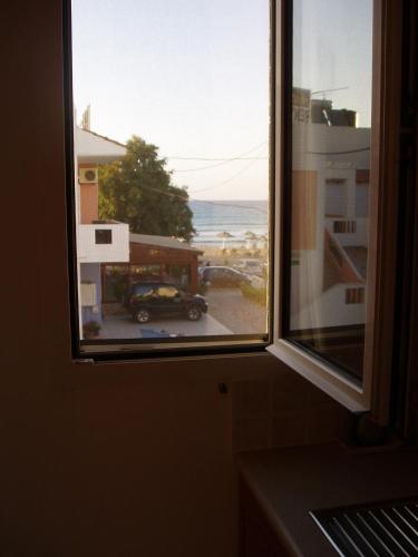 Elena Apartments Almirida