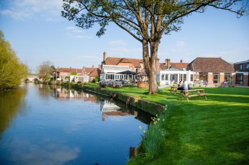 Rose & Crown