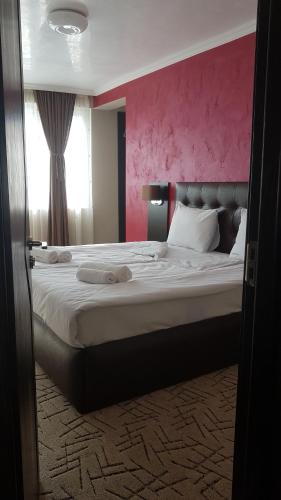 Central Guest Rooms
