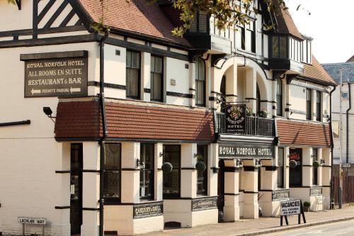 Royal Norfolk Hotel