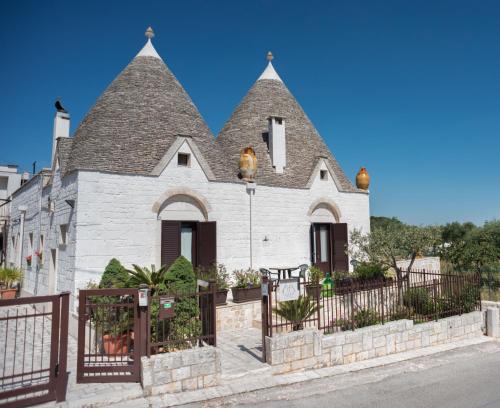 Grandi Trulli B&B