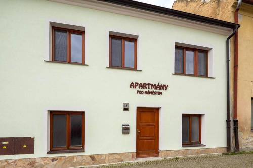 Apartmany Pod Namestim