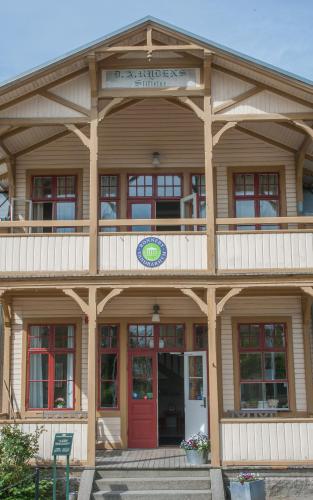 Ronneby Vandrarhem & HI Hostel