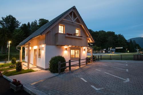 Apartments Alp