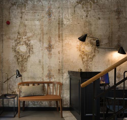 Almayer Art And Heritage Hotel